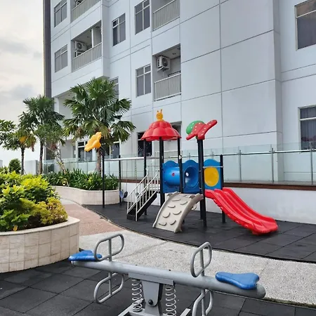 Spacious Comfortable Apartemen South Surabaya Exterior photo