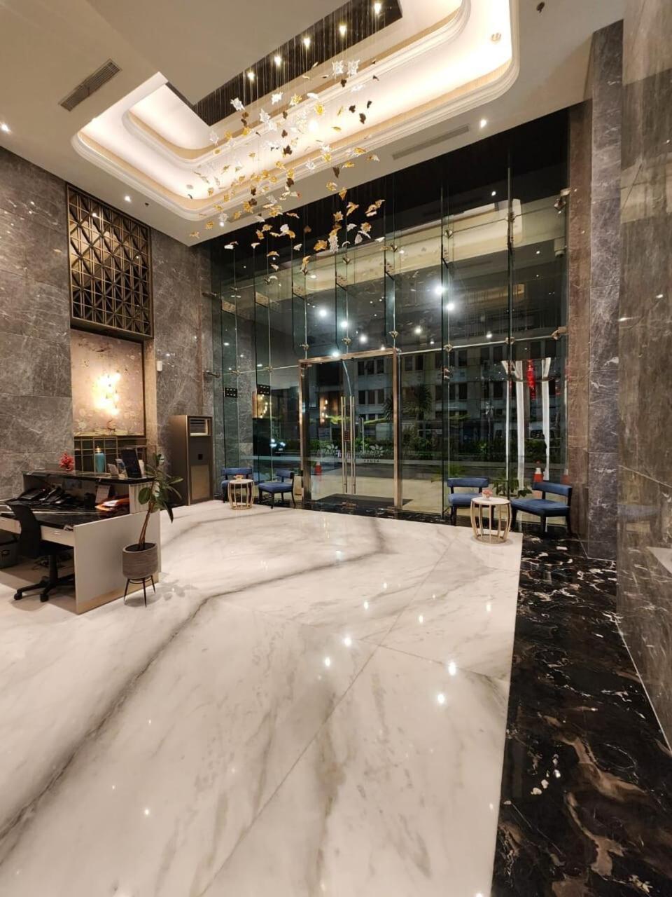 Spacious Comfortable South